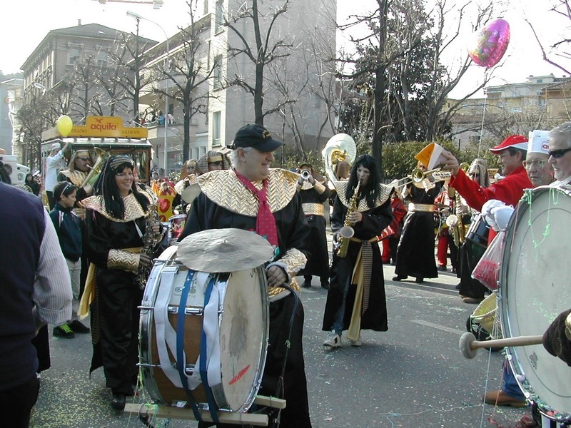 chiasso_corteo_nebiopoli_08 (046).jpg